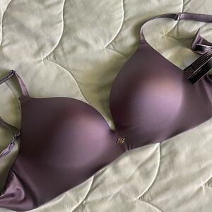 Victoria Secret So Obsessed Smooth Wireless Push Up - Tornado